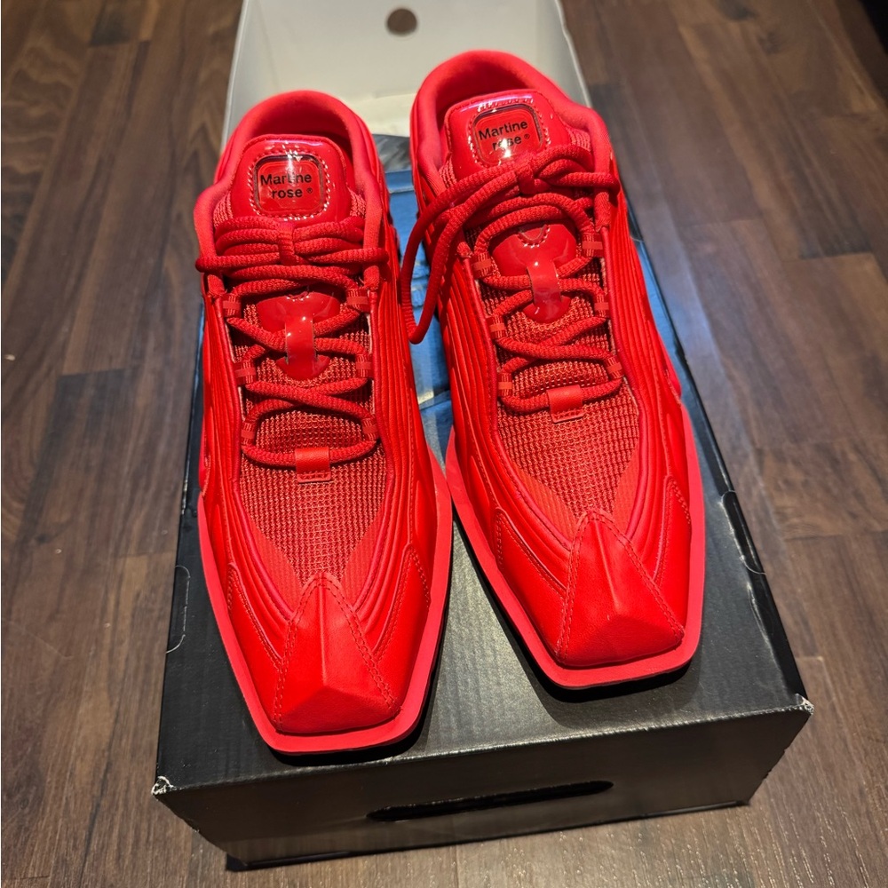 Nike Shox MR4 Mule in Fire Red and Black